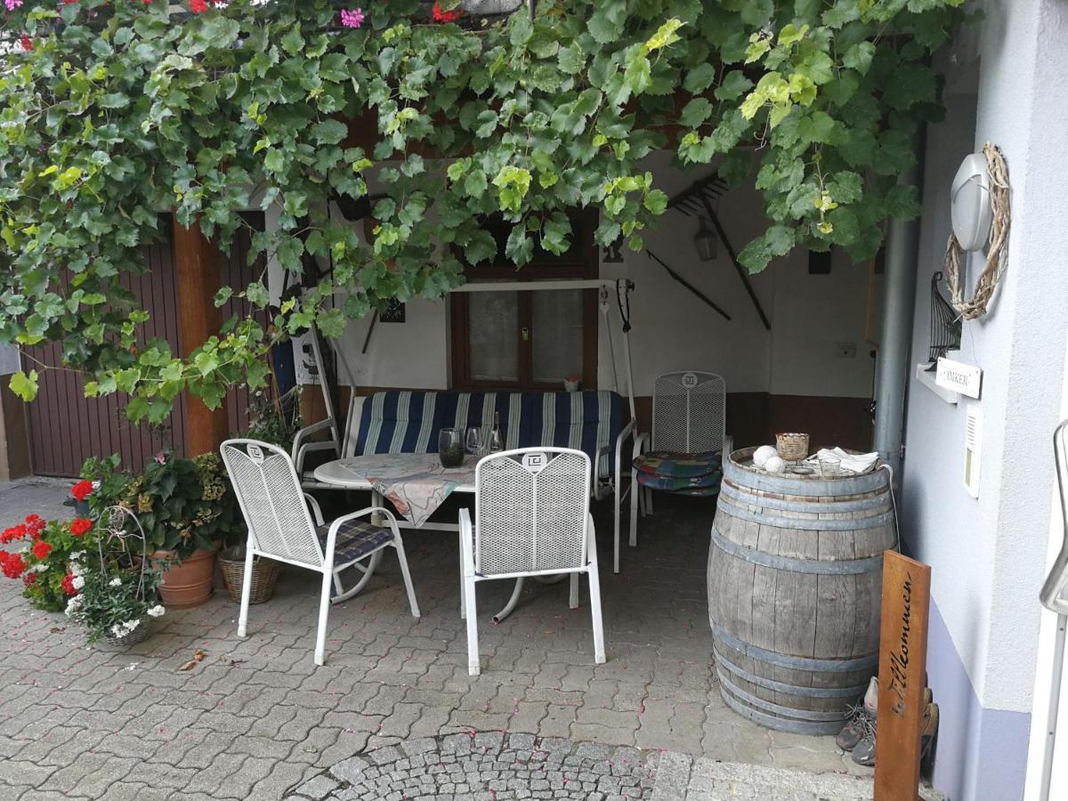 Haus Bienen Bed and Breakfast Ihringen Εξωτερικό φωτογραφία